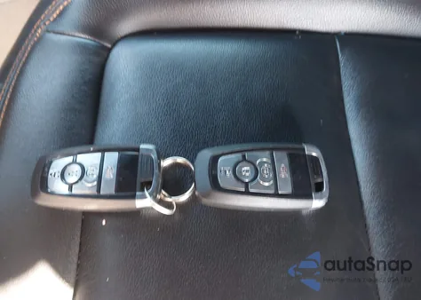 2024 Ford Bronco Badlands z USA, uszkodzony, nr VIN 1FMEE9BP0RLA19936